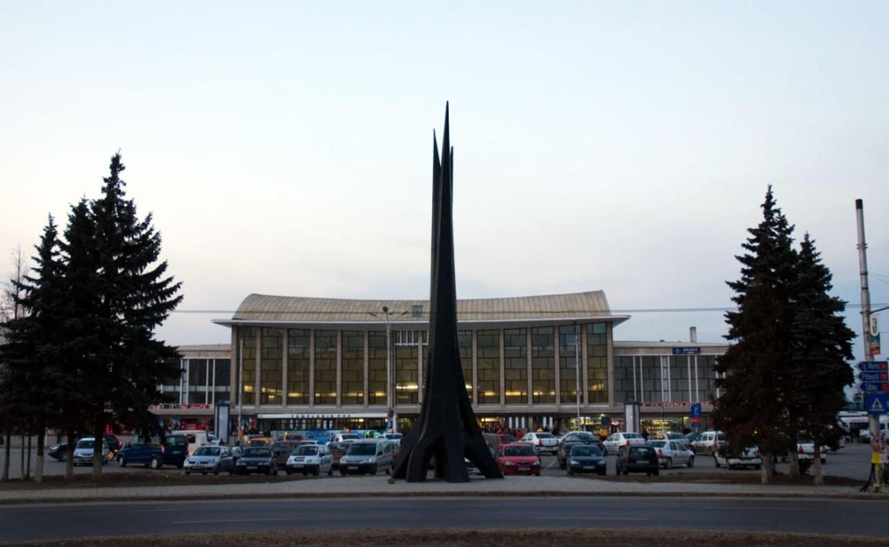 Savas Studio Брашов Экстерьер фото